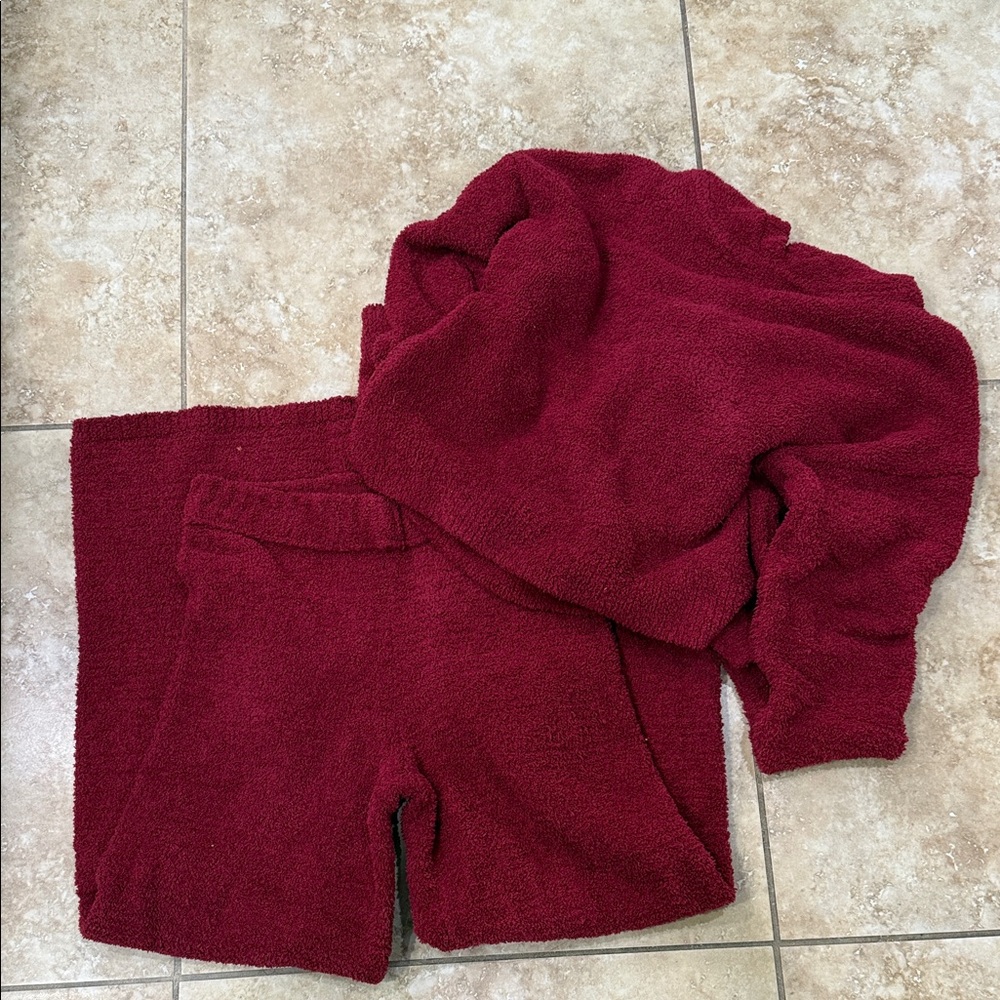 Aerie plush set